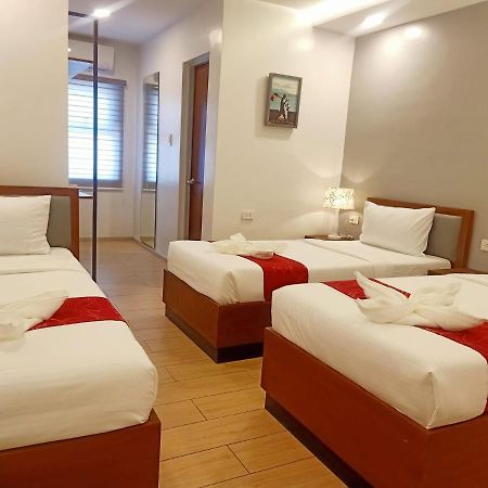 Inncity Hotel Калбайог Экстерьер фото